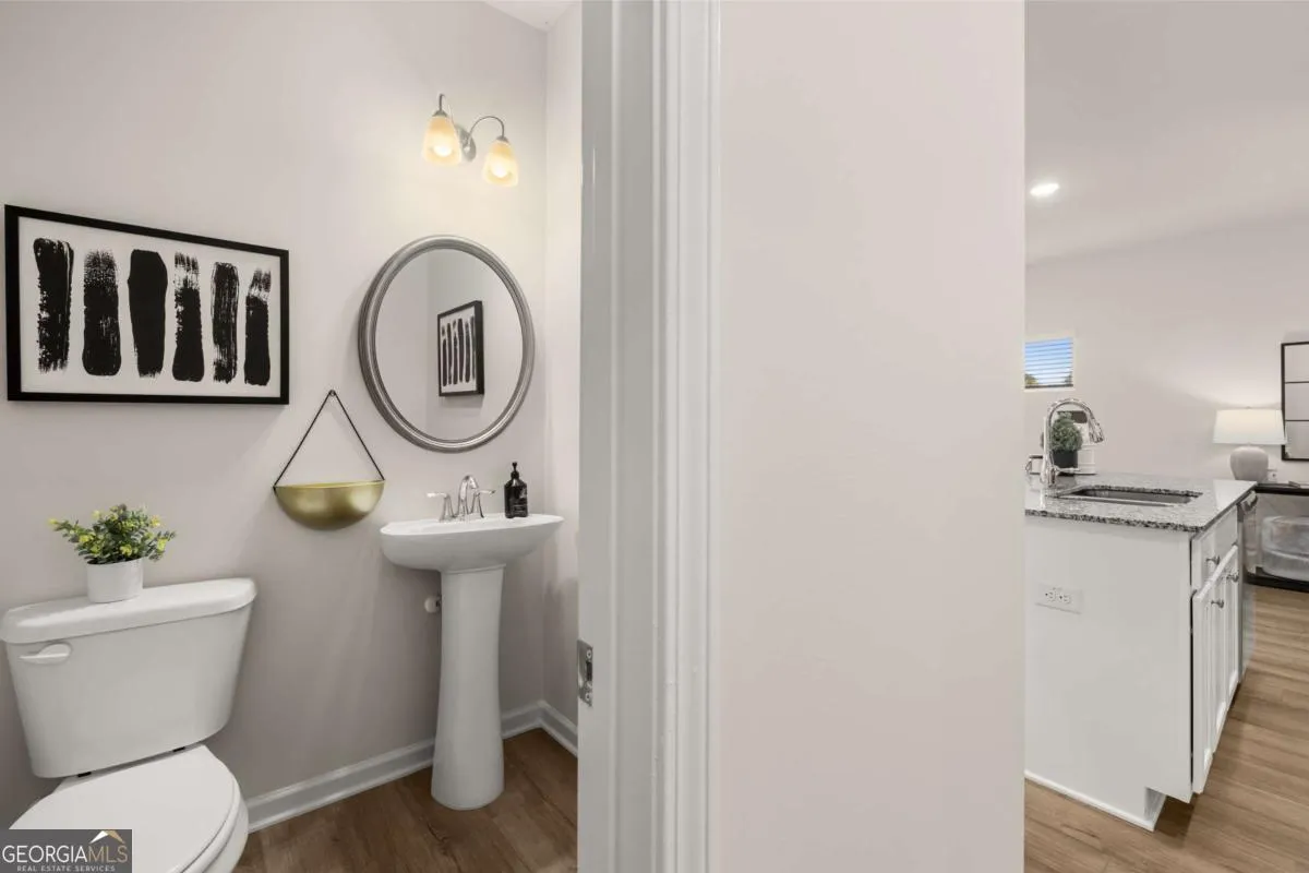 1030 Merritt Dr — photo 37 of 58
