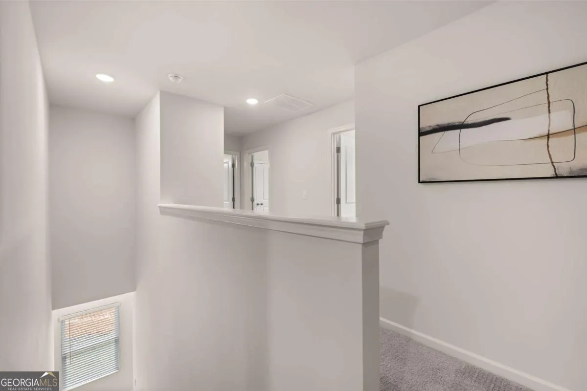 1030 Merritt Dr — photo 21 of 58