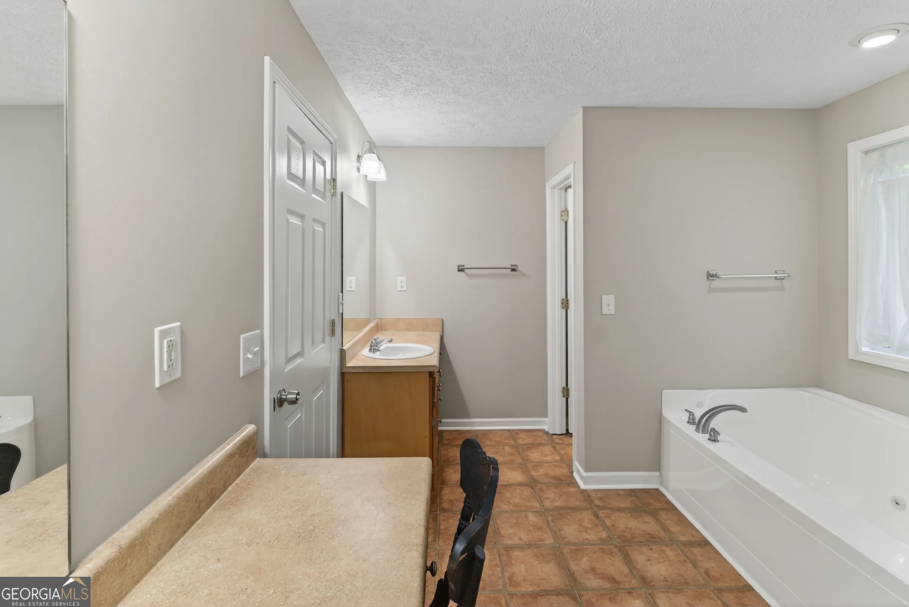 1633 Cole Creek Rd — photo 22 of 57