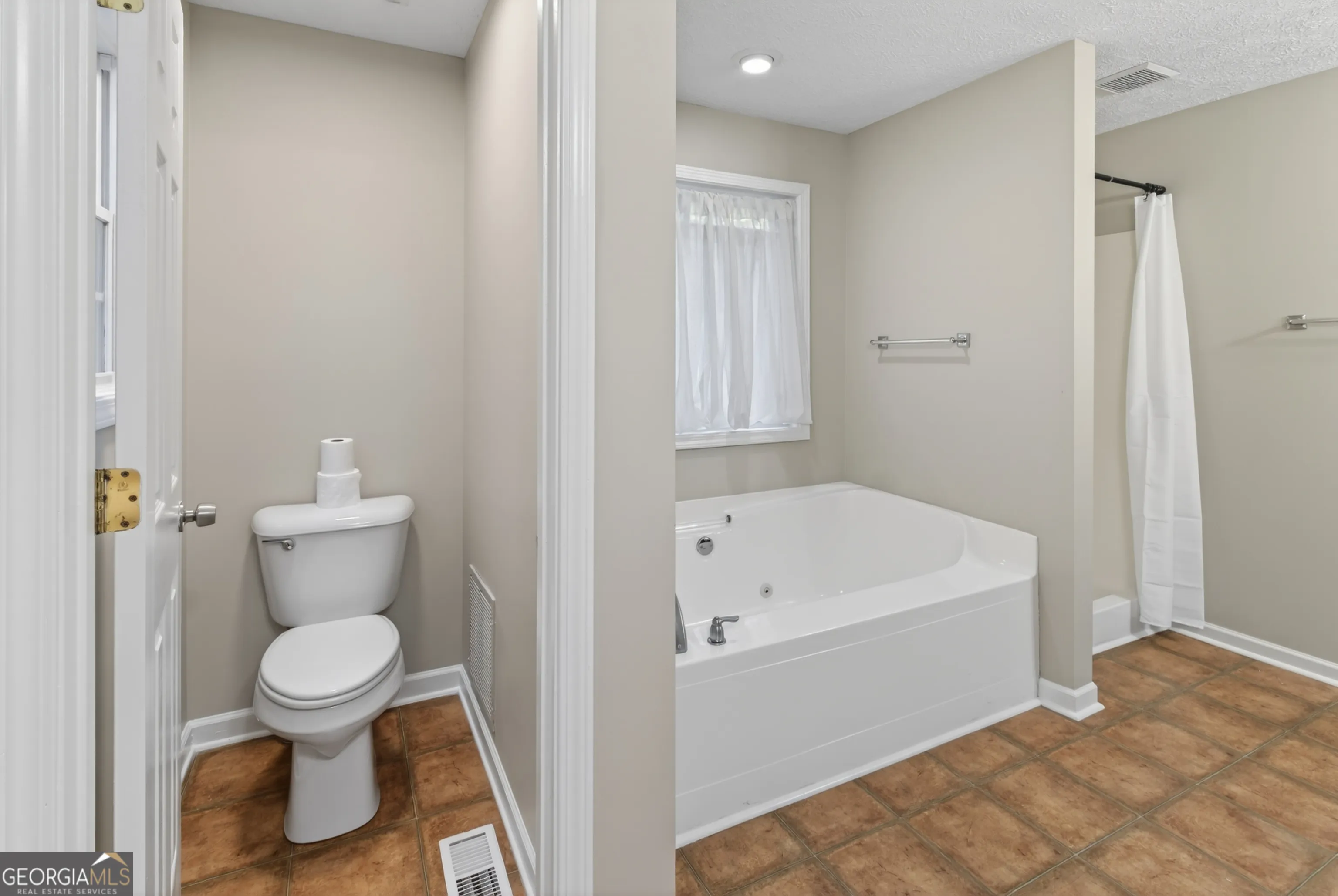 1633 Cole Creek Rd — photo 26 of 57