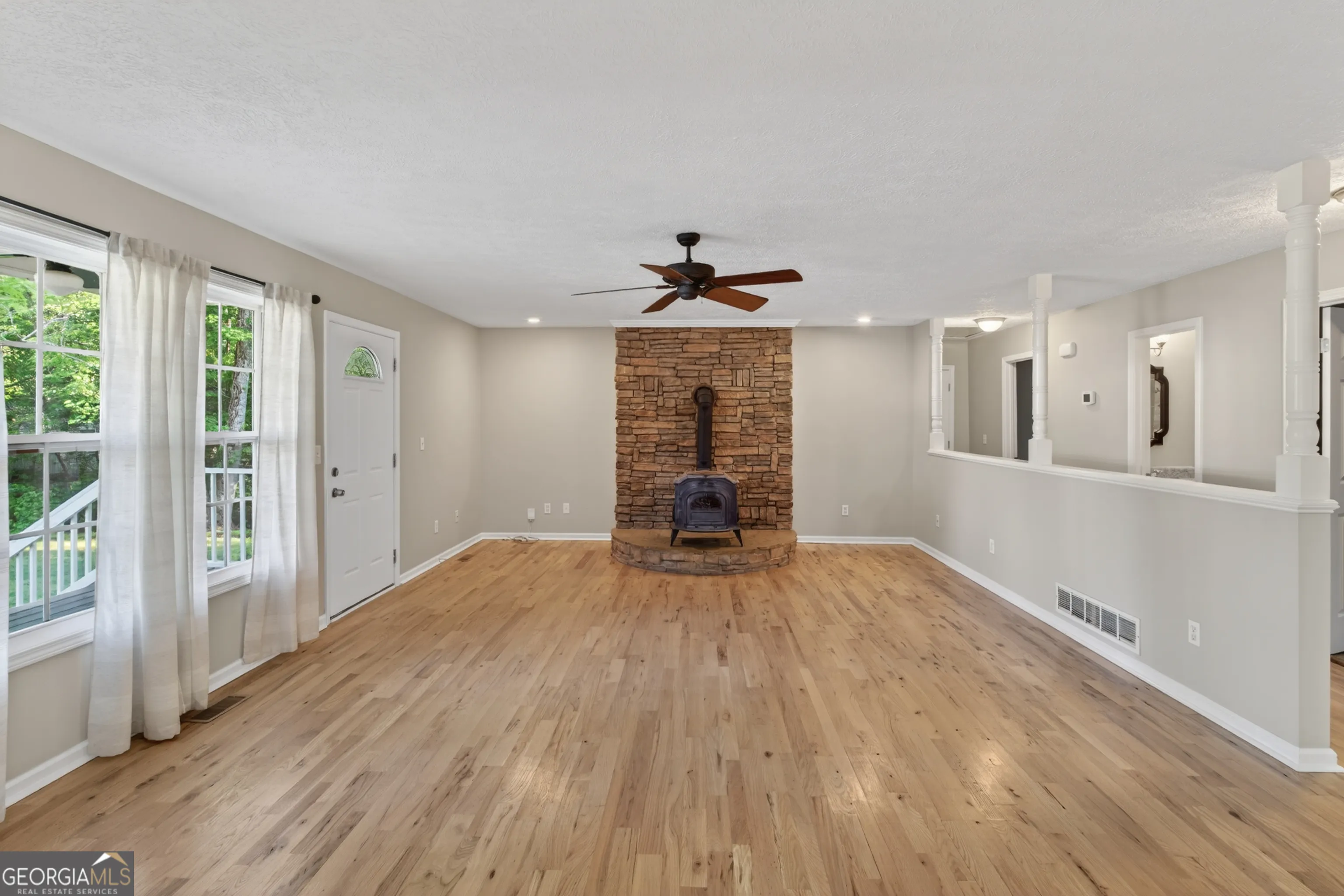 1633 Cole Creek Rd — photo 54 of 57