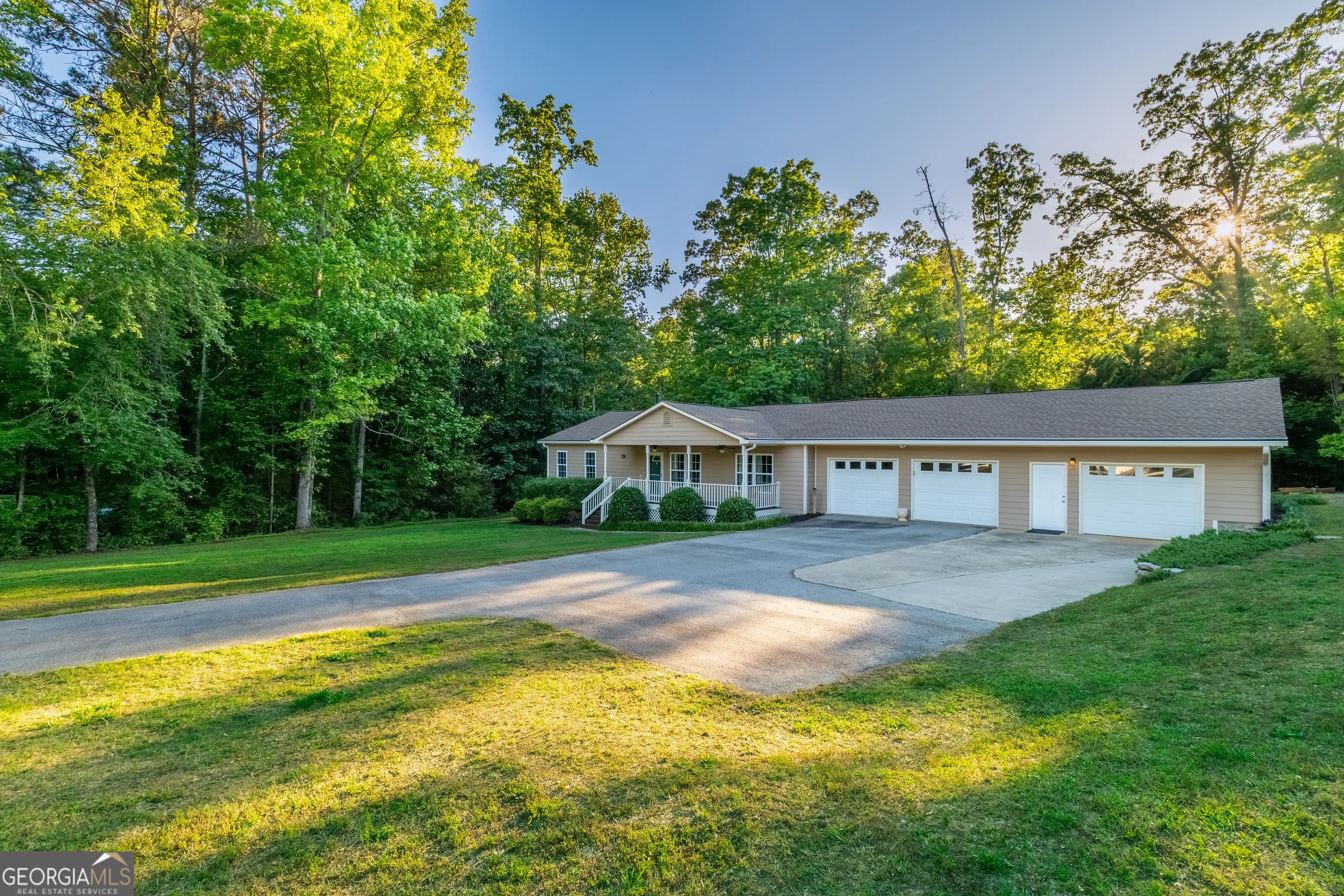 1633 Cole Creek Rd — photo 53 of 57