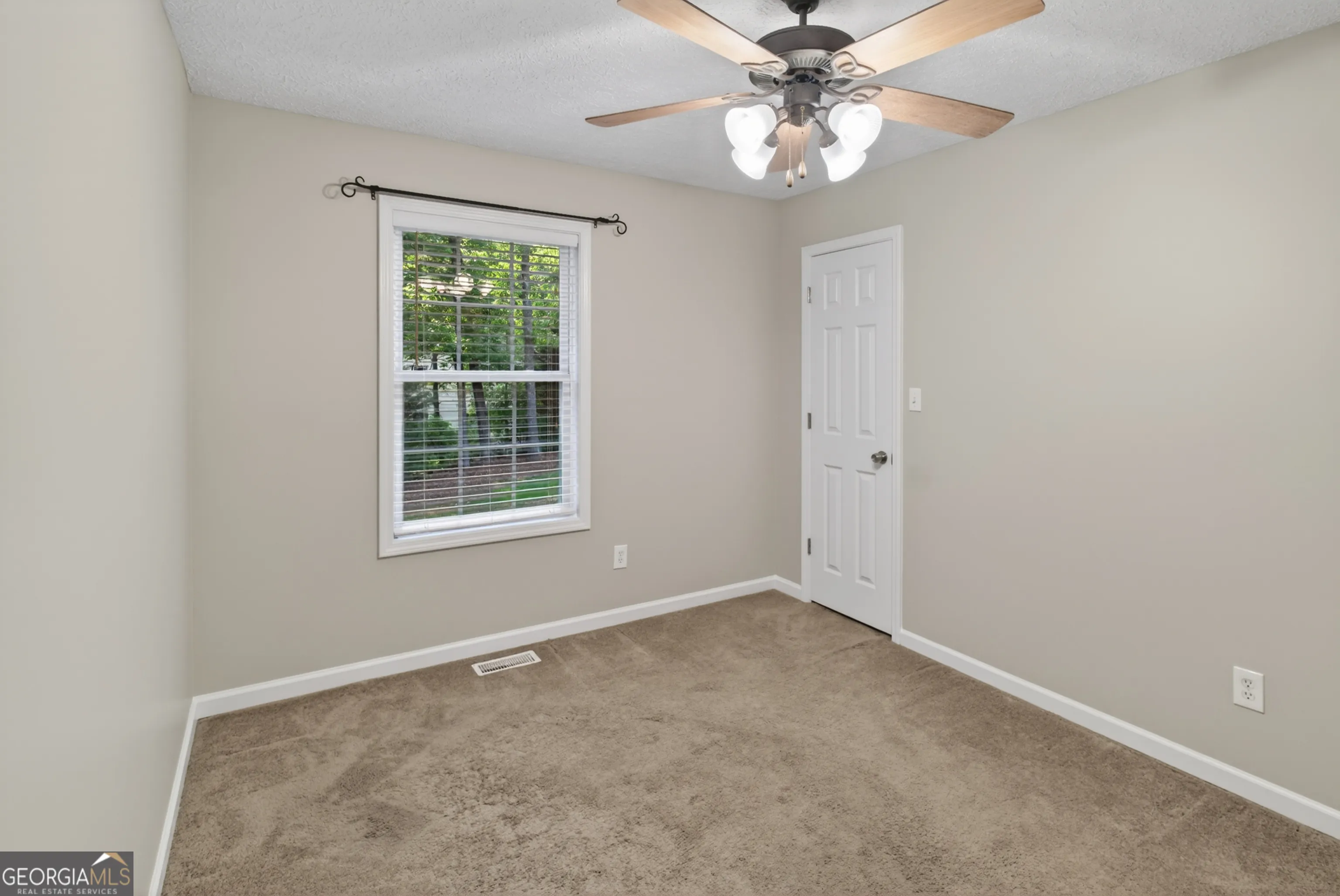 1633 Cole Creek Rd — photo 31 of 57