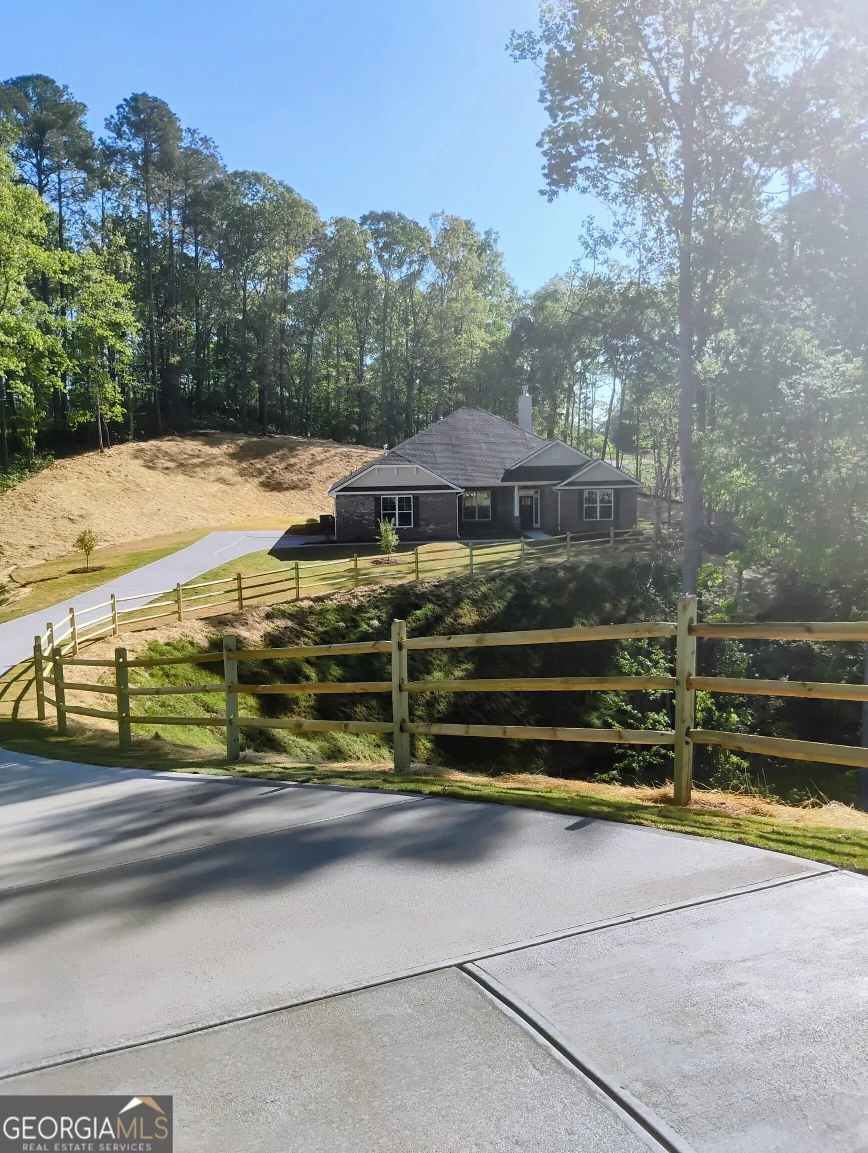 5372 Tuscany Dr — photo 2 of 8