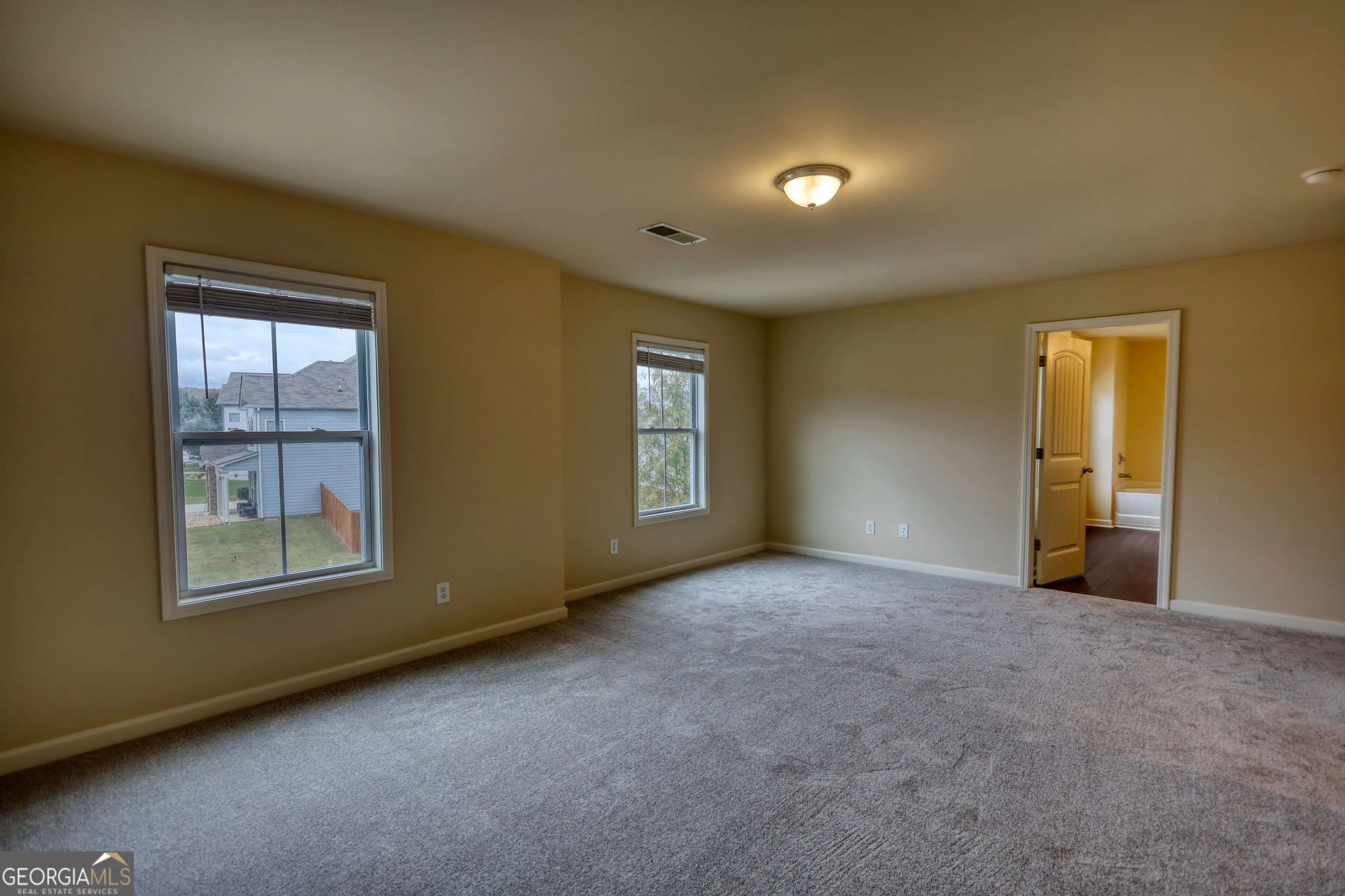 6571 Bluffview Dr — photo 11 of 48