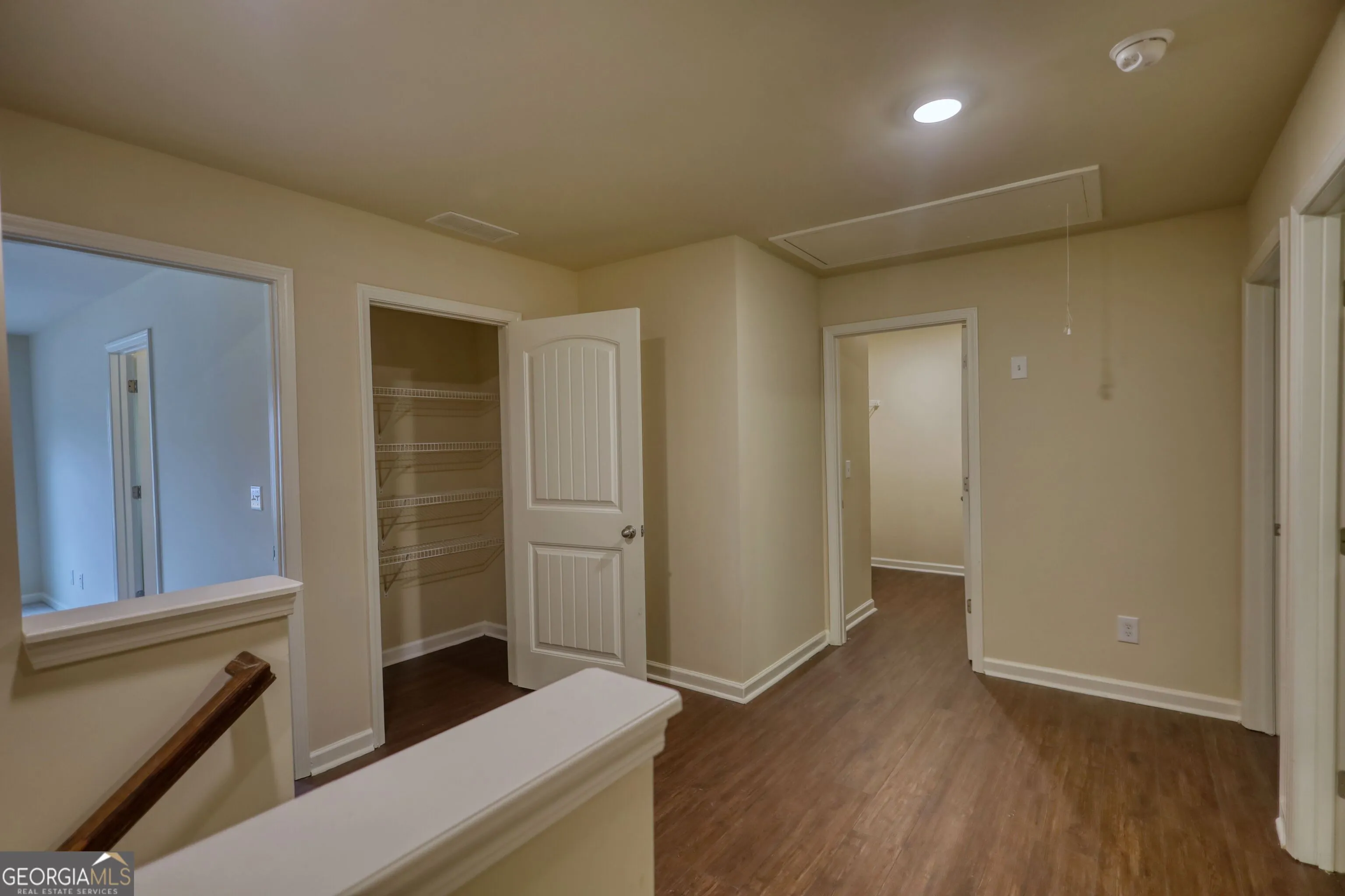 6571 Bluffview Dr — photo 7 of 48