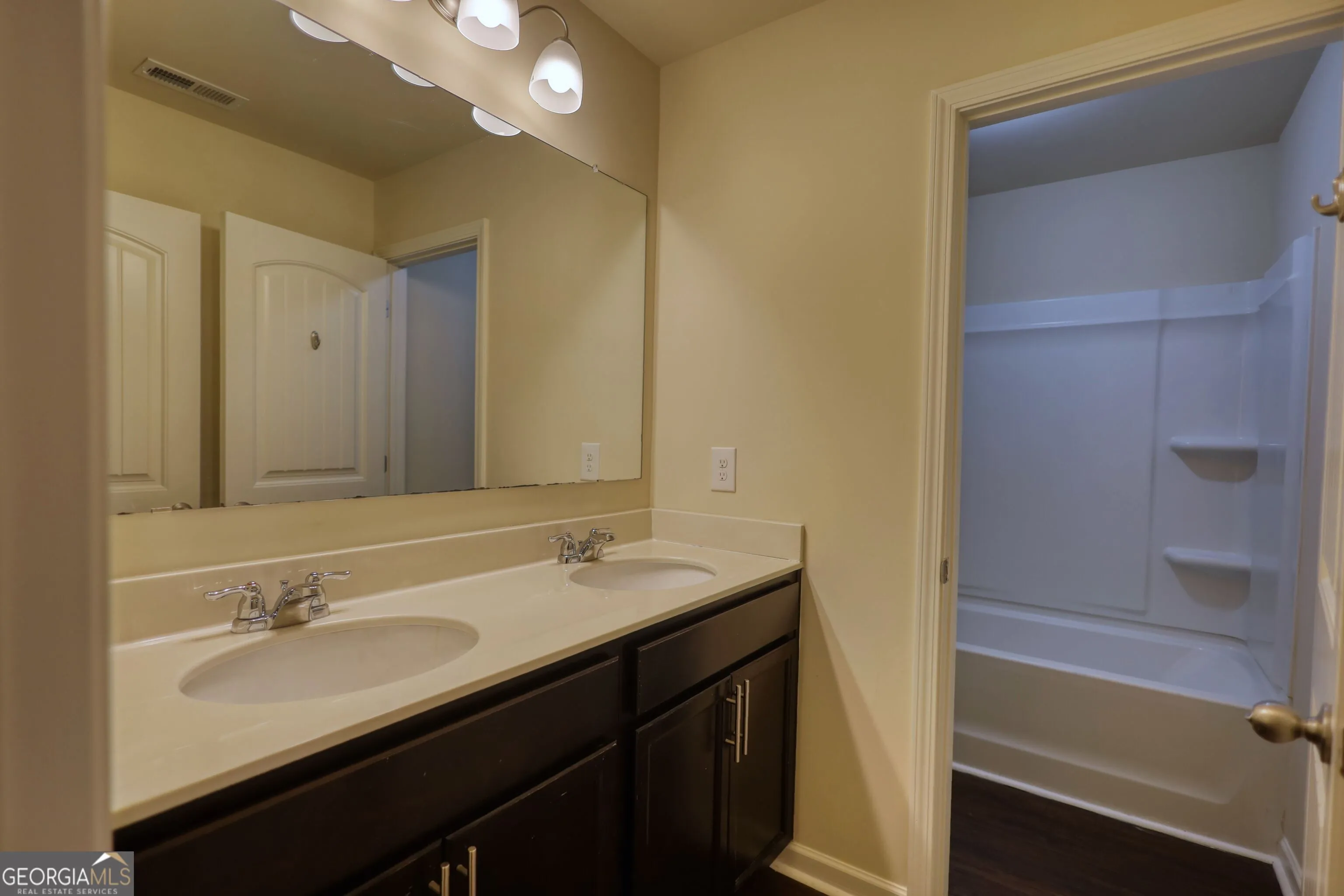 6571 Bluffview Dr — photo 27 of 48