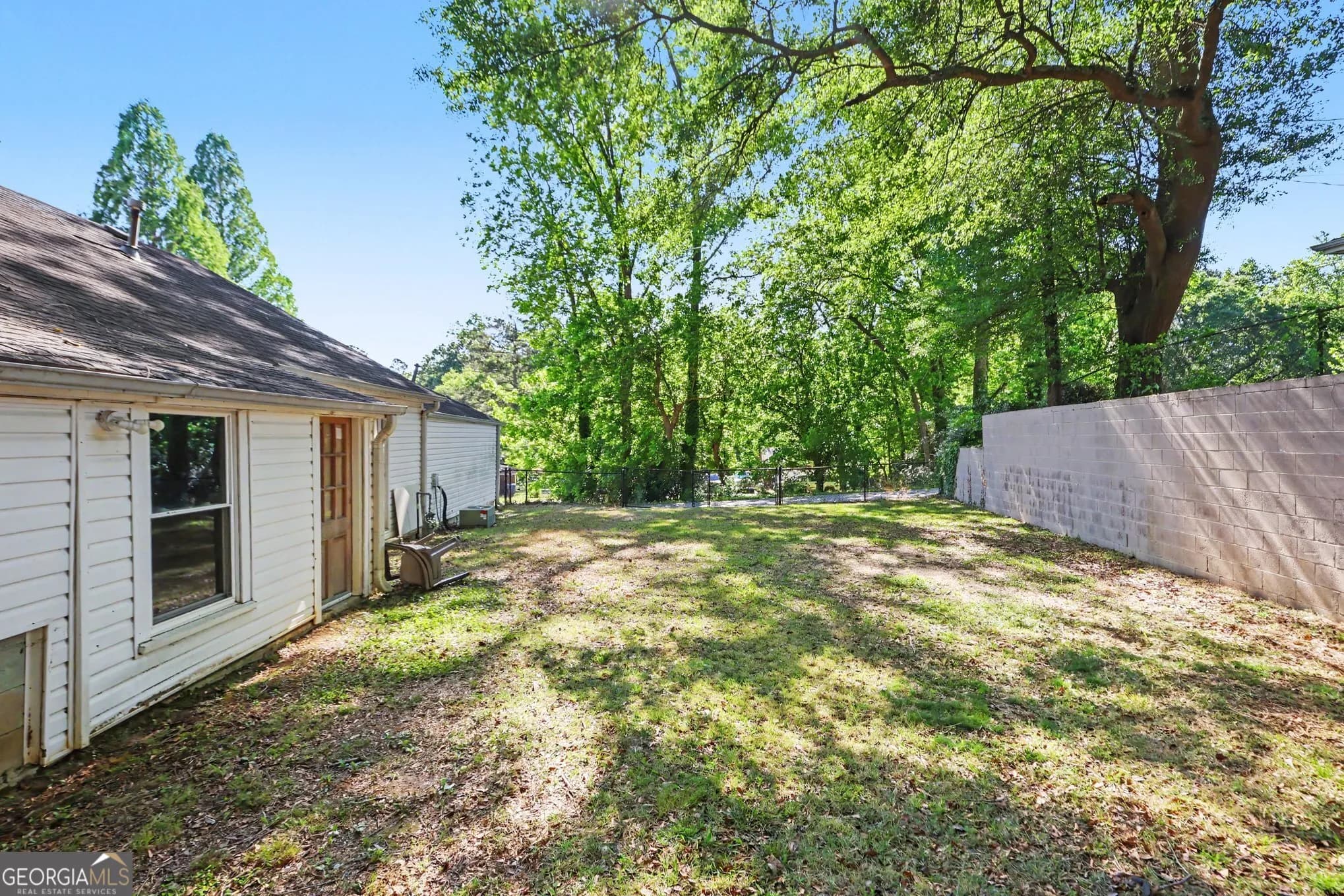 234 E Memorial Dr — photo 17 of 31