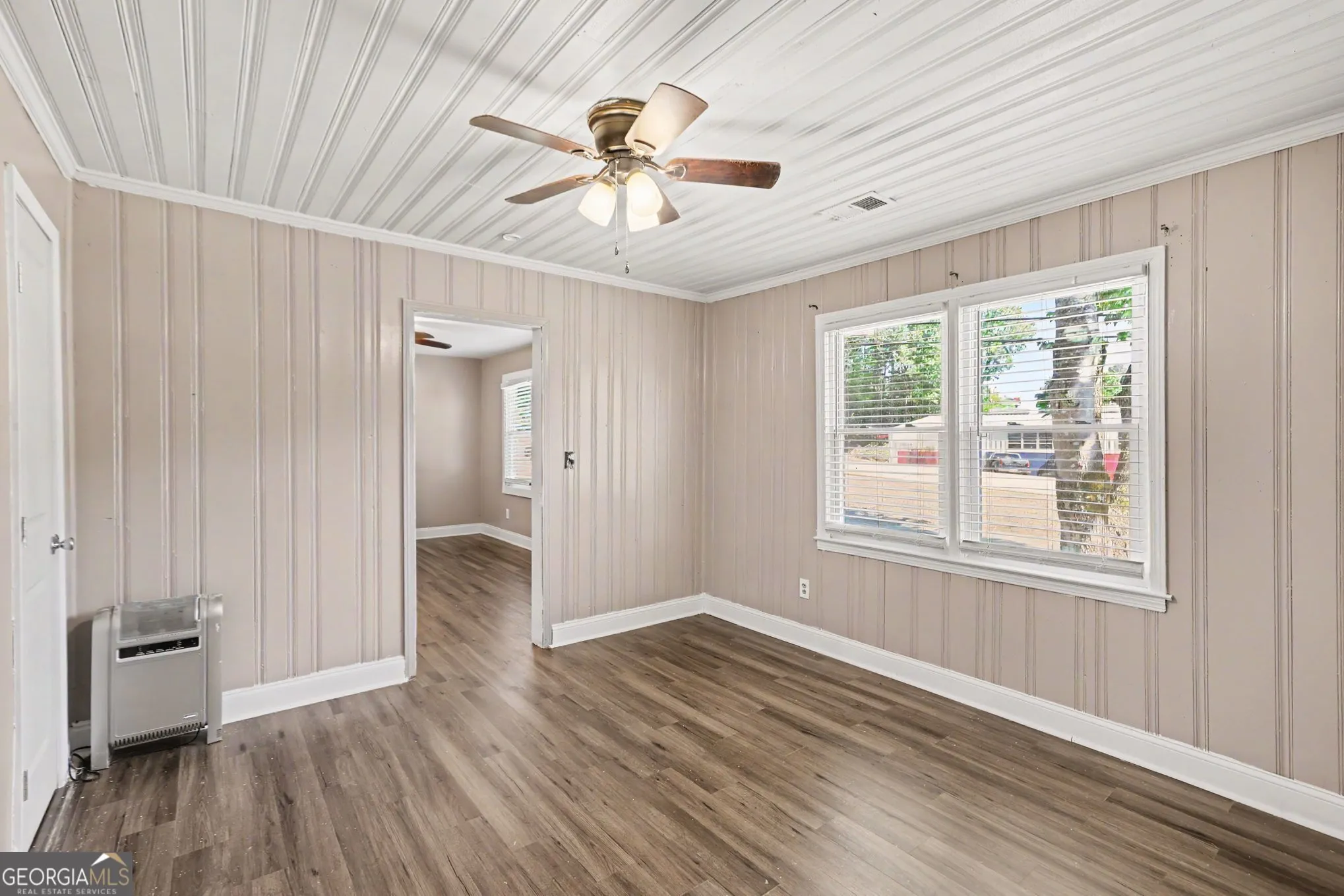 234 E Memorial Dr — photo 9 of 31