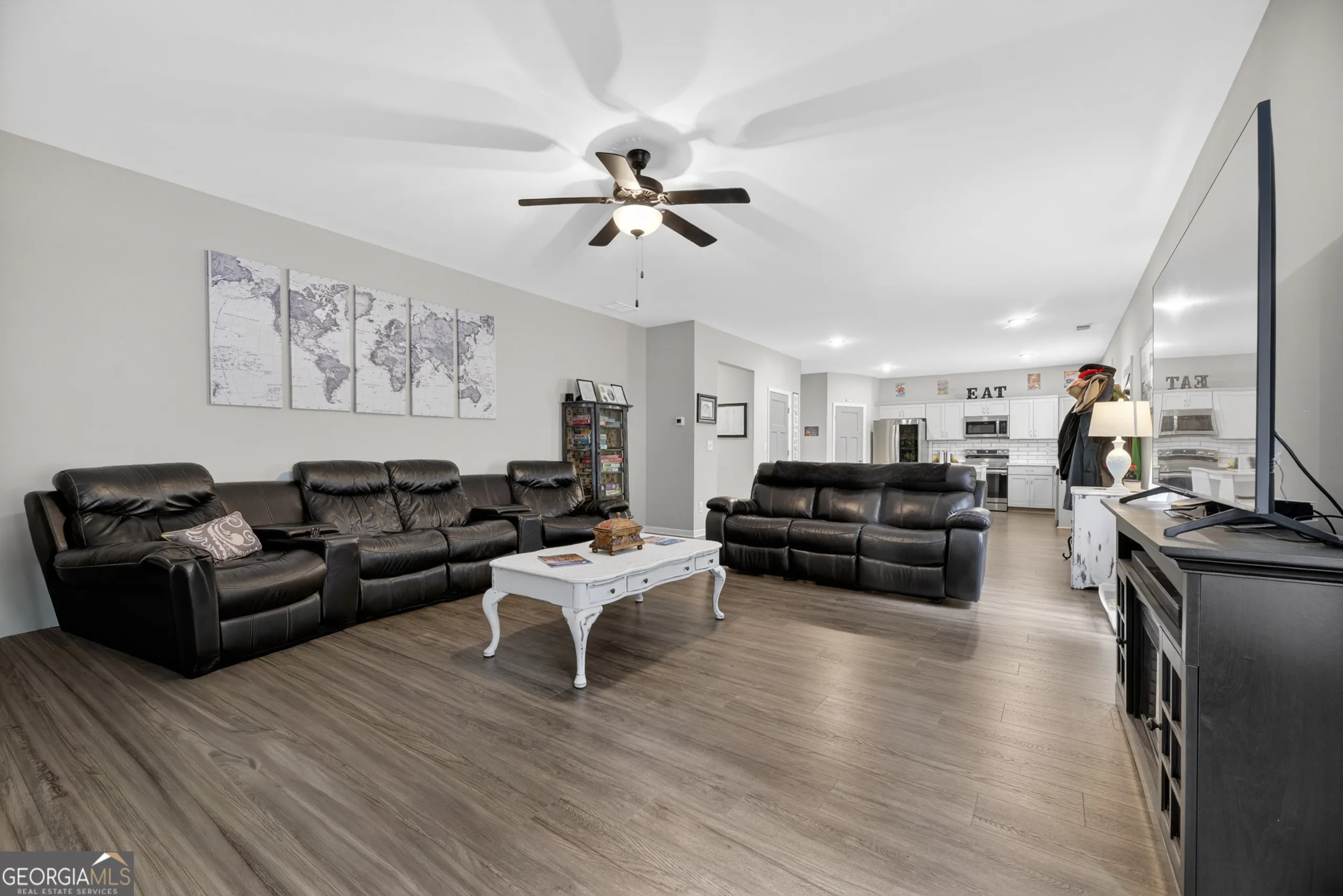 141 Lindsey Dr — photo 4 of 38