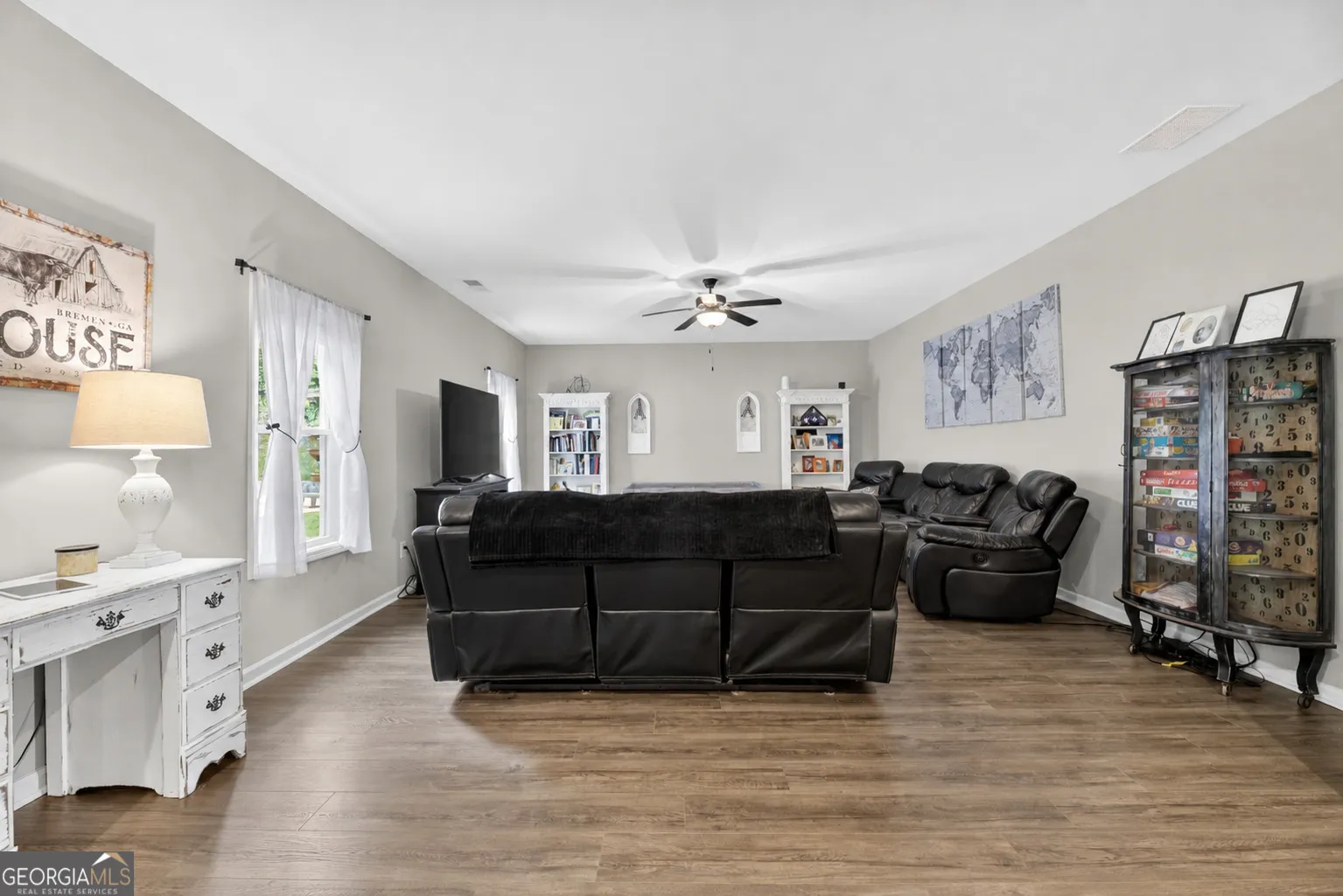 141 Lindsey Dr — photo 3 of 38
