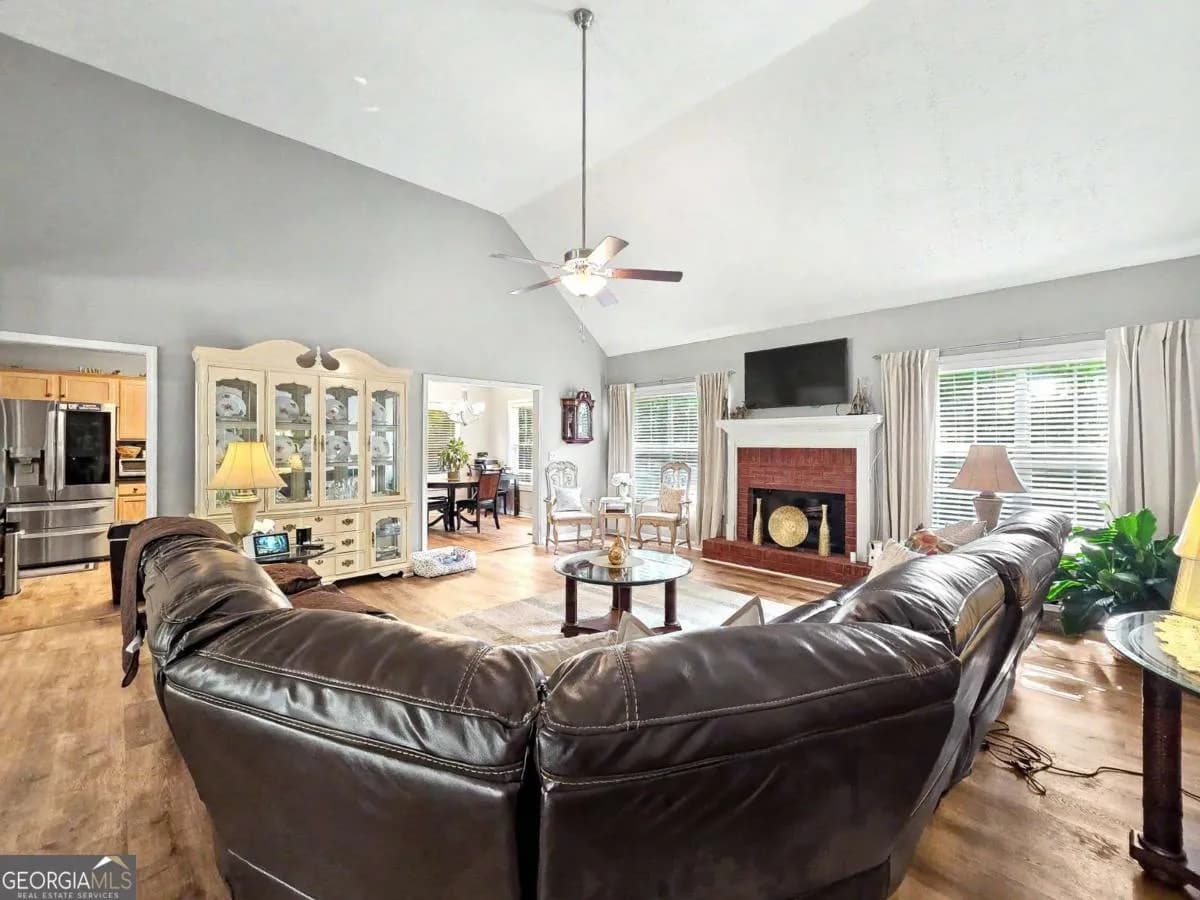 6 Enclave Ct — photo 5 of 31