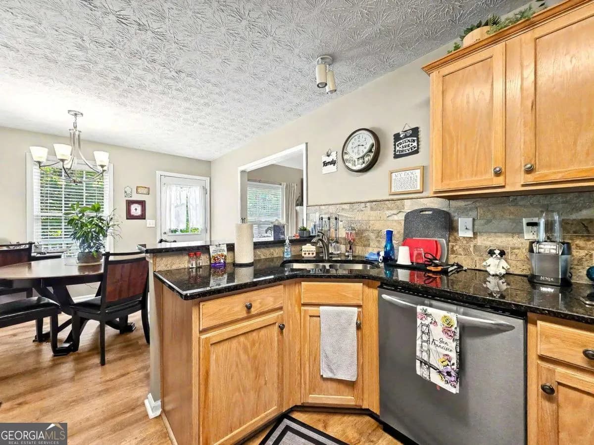 6 Enclave Ct — photo 4 of 31