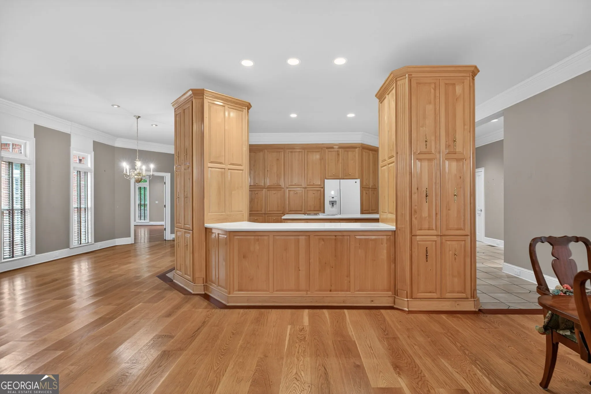 110 Greystone Dr — photo 5 of 40