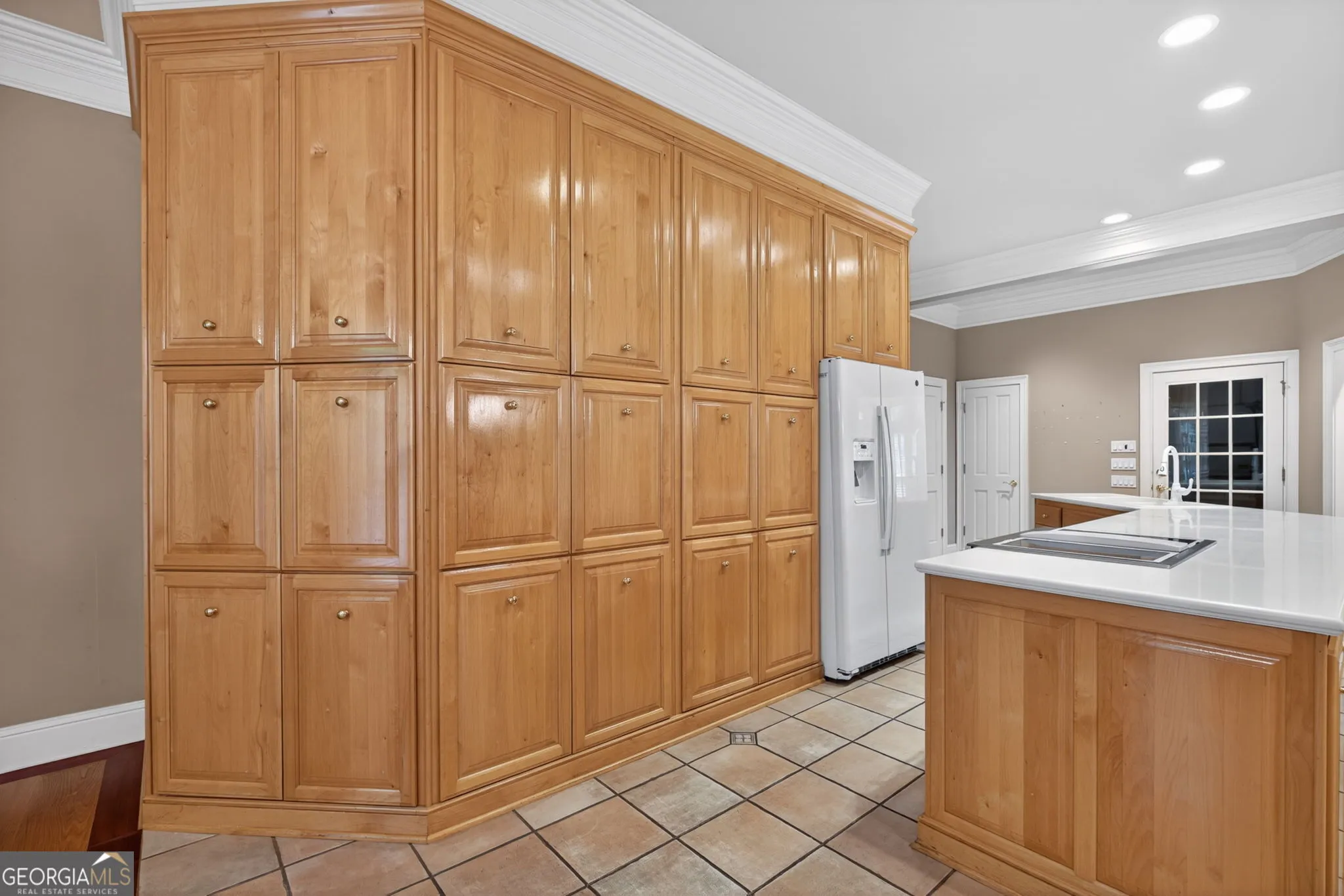 110 Greystone Dr — photo 8 of 40