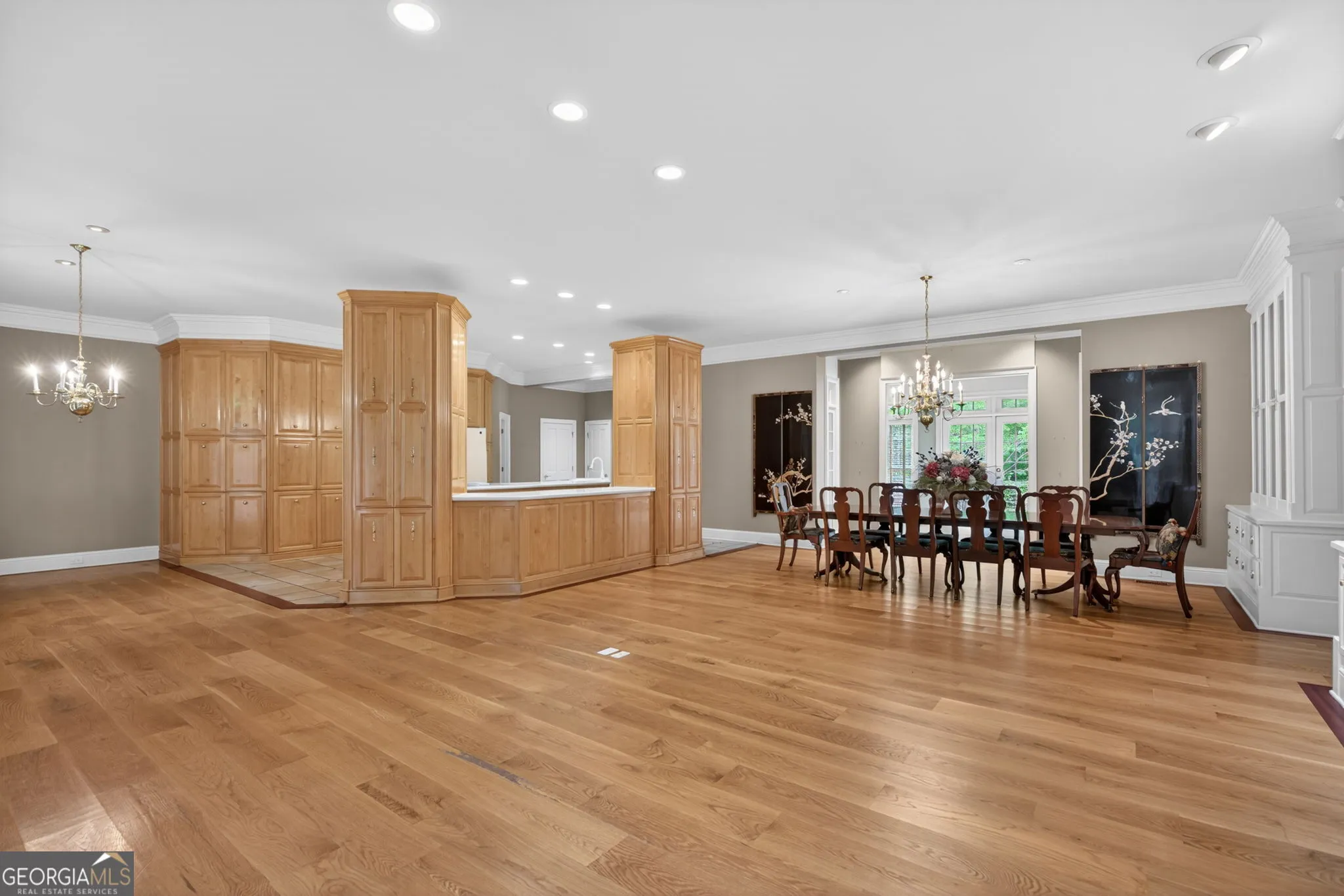 110 Greystone Dr — photo 3 of 40