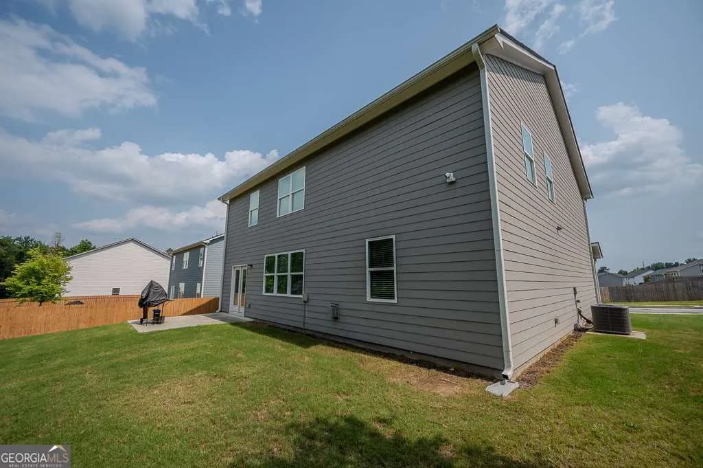 6827 Chataran Dr — photo 21 of 26