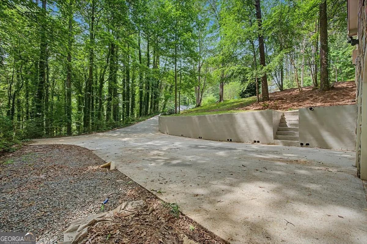 251 Paces Lakes Dr — photo 30 of 44