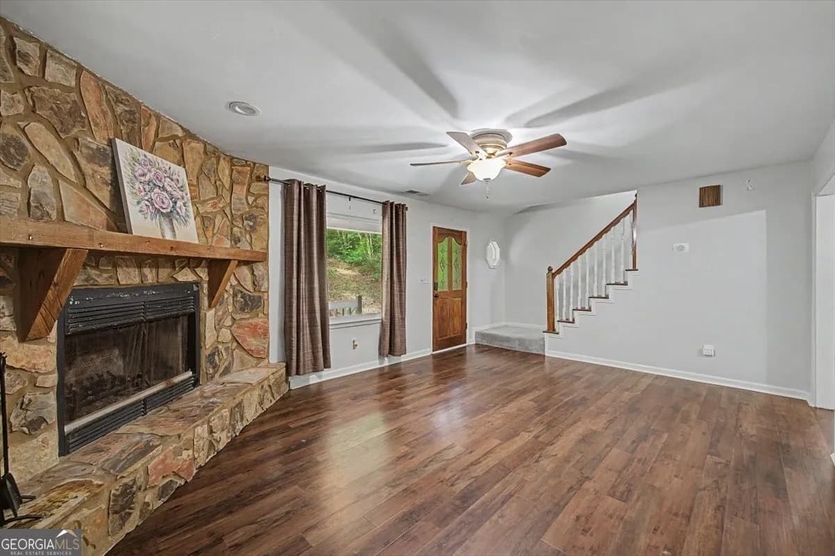 251 Paces Lakes Dr — photo 43 of 44