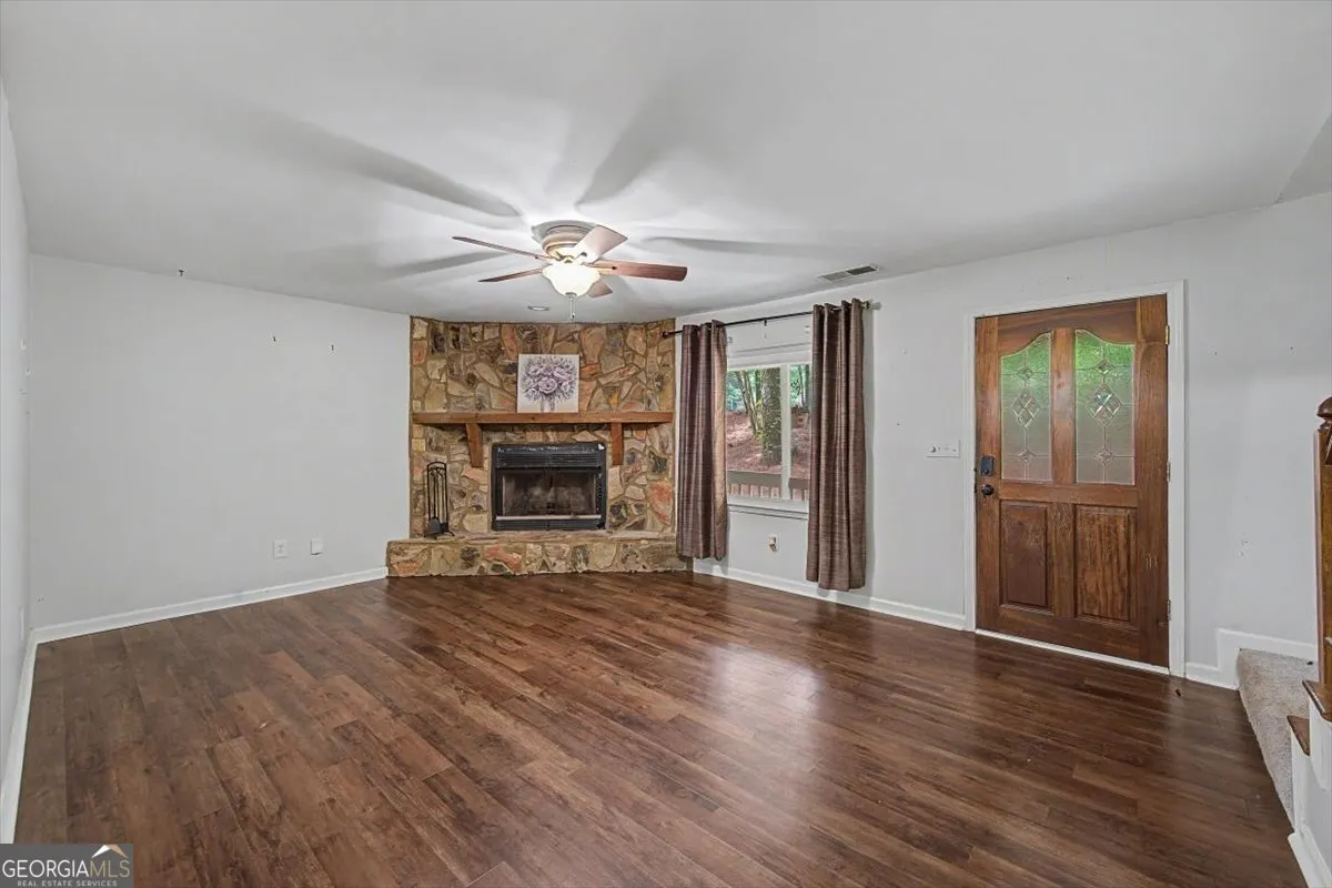 251 Paces Lakes Dr — photo 42 of 44