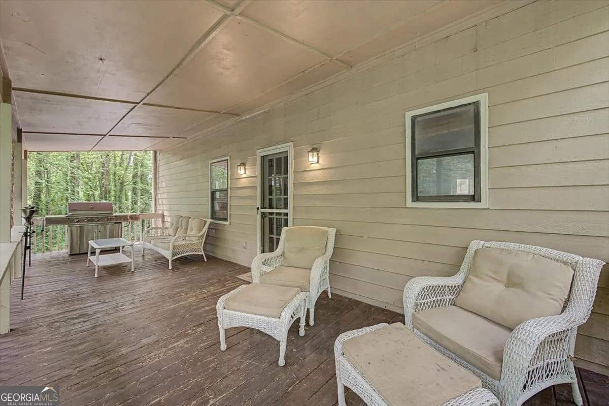 251 Paces Lakes Dr — photo 23 of 44