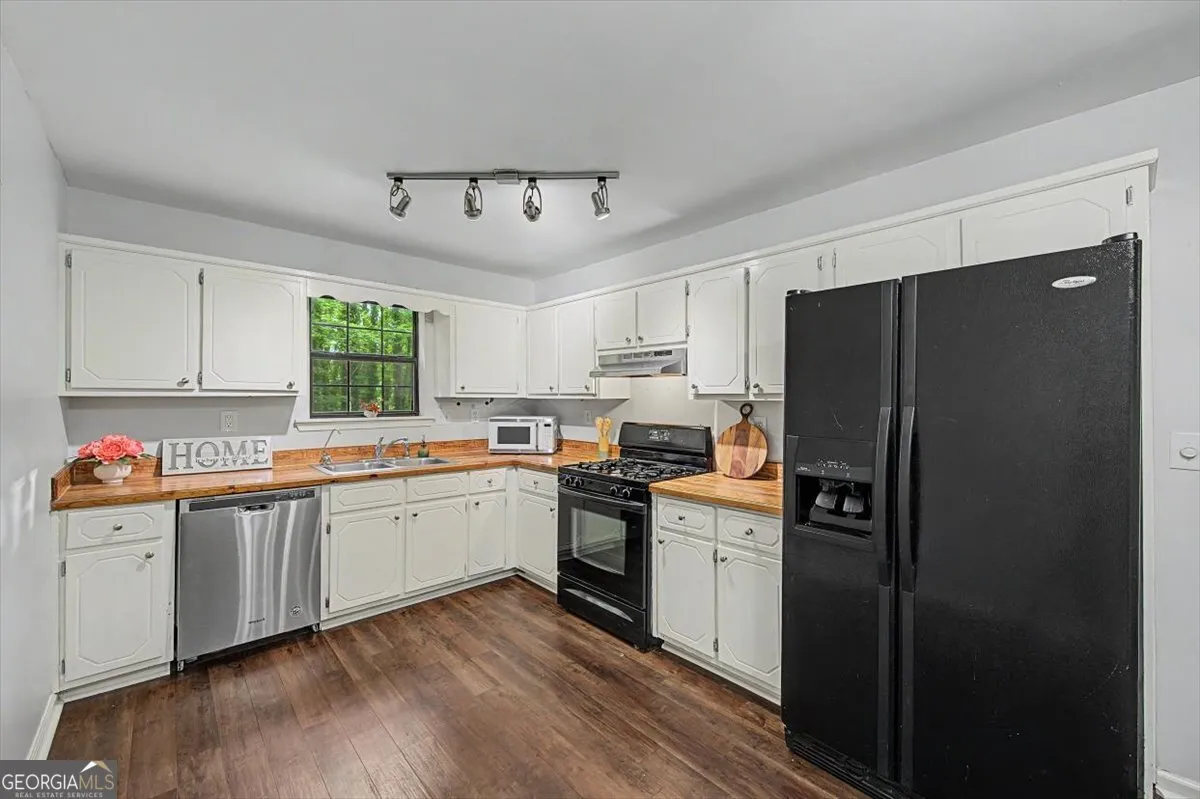 251 Paces Lakes Dr — photo 44 of 44