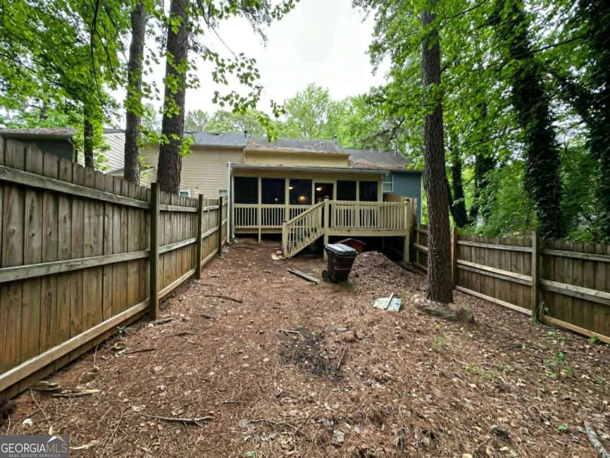 6717 Lakewood Dr — photo 11 of 21
