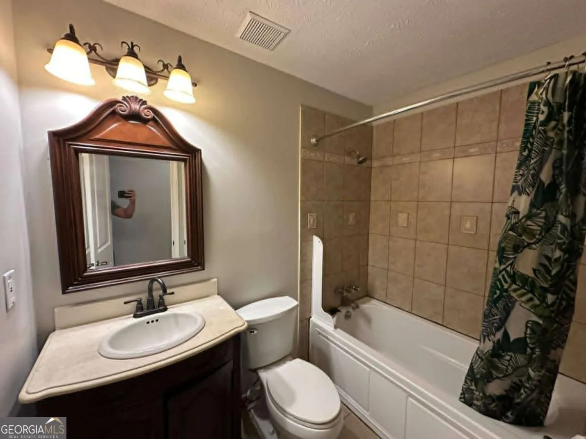 6717 Lakewood Dr — photo 6 of 21