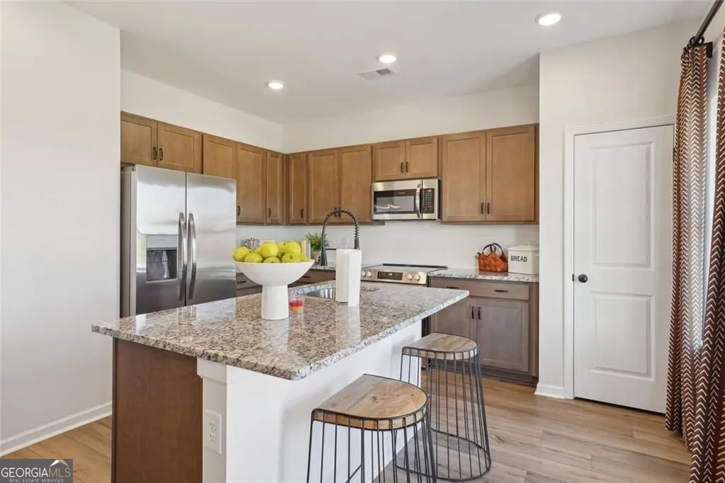 303 Oakmont Dr — photo 26 of 76