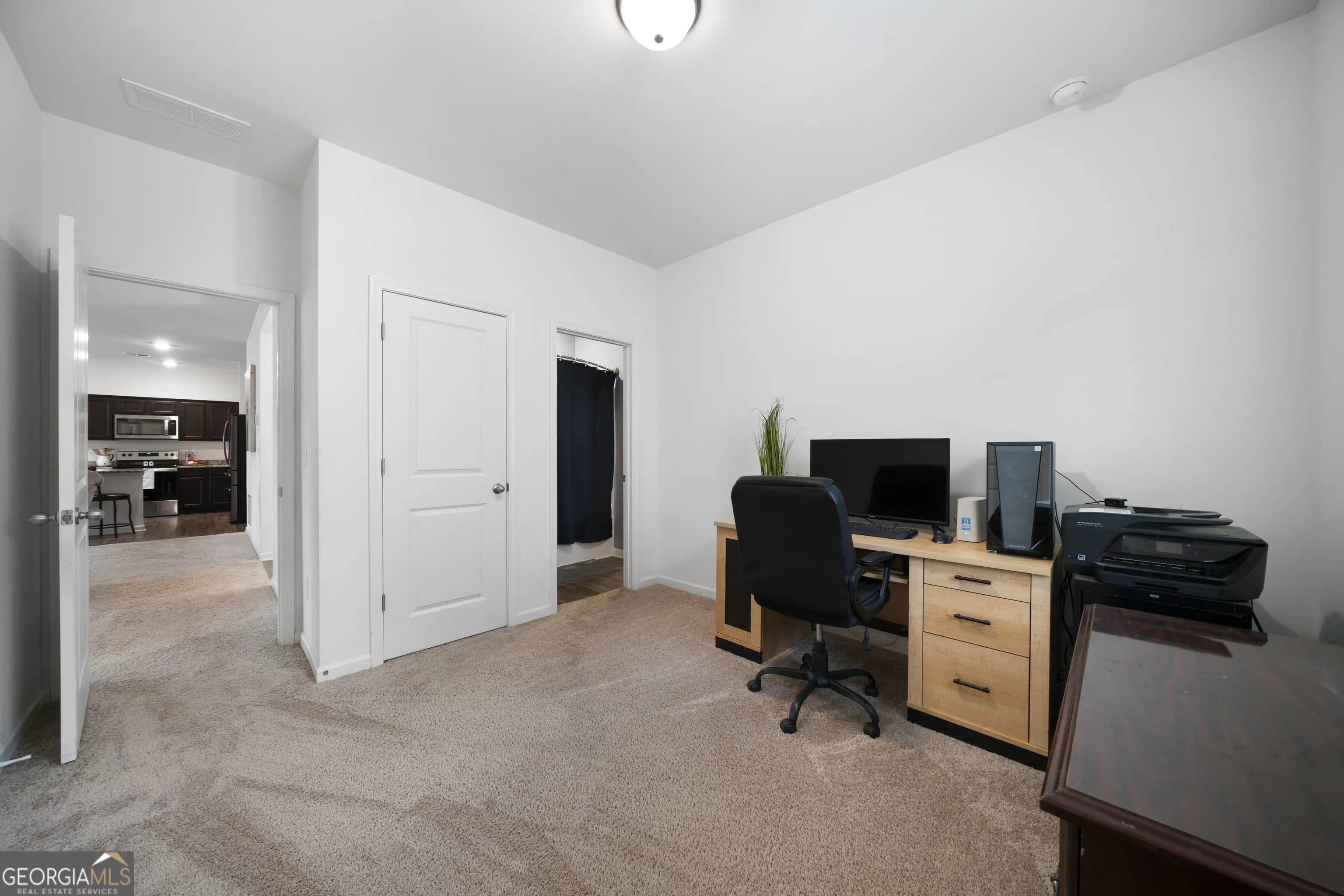 145 Meriwether Ln — photo 11 of 22