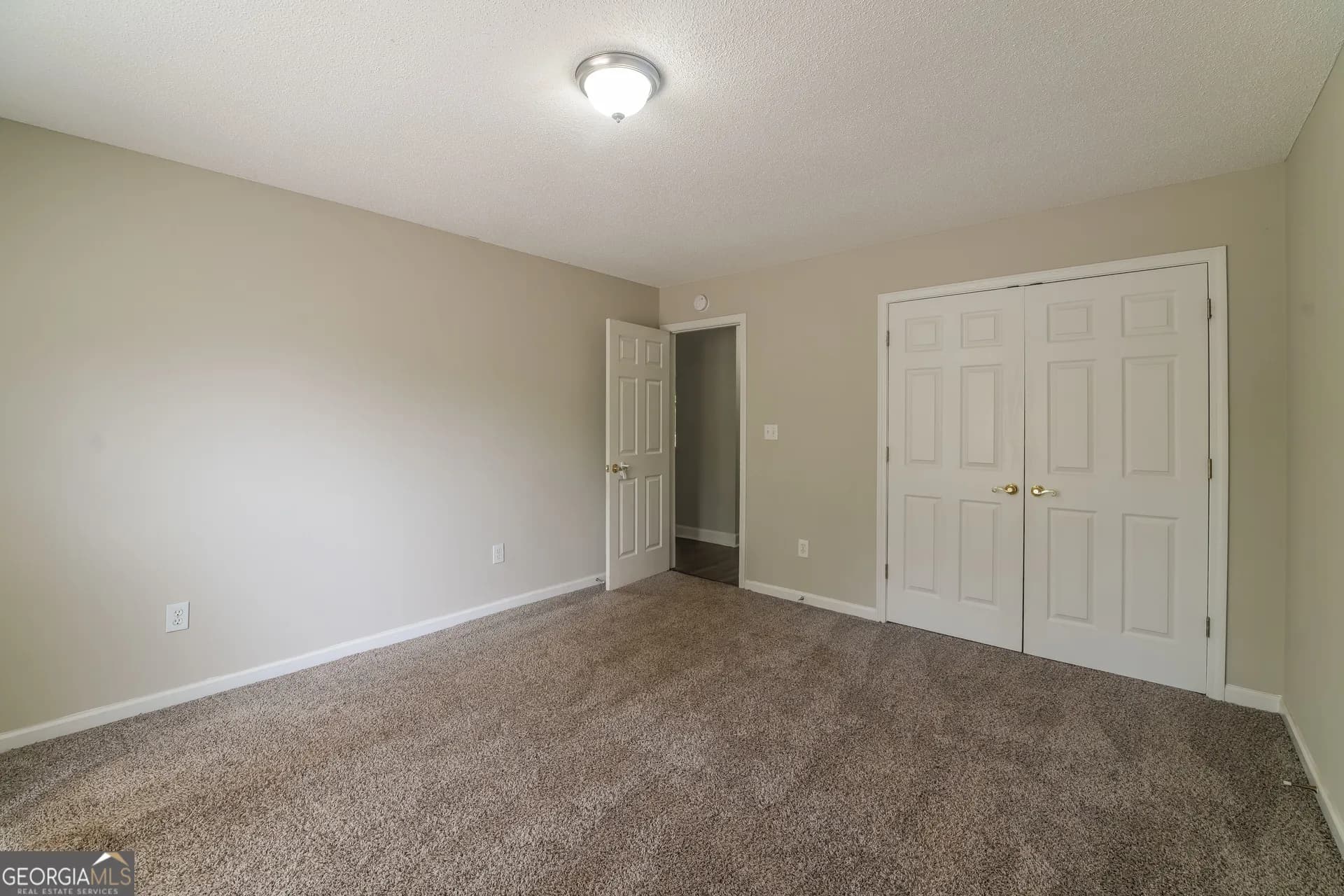165 Jasmine Way — photo 7 of 22