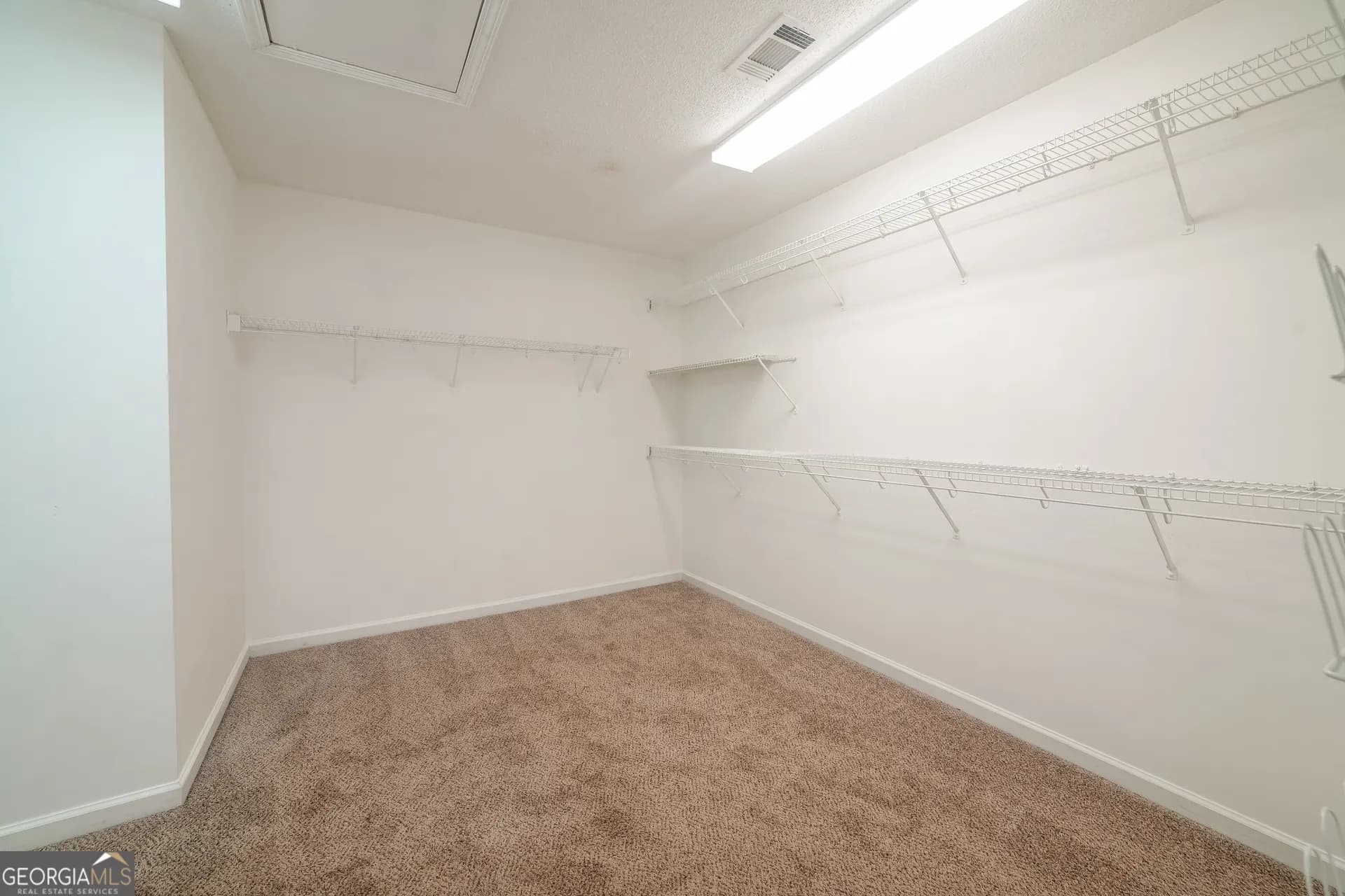 165 Jasmine Way — photo 5 of 22