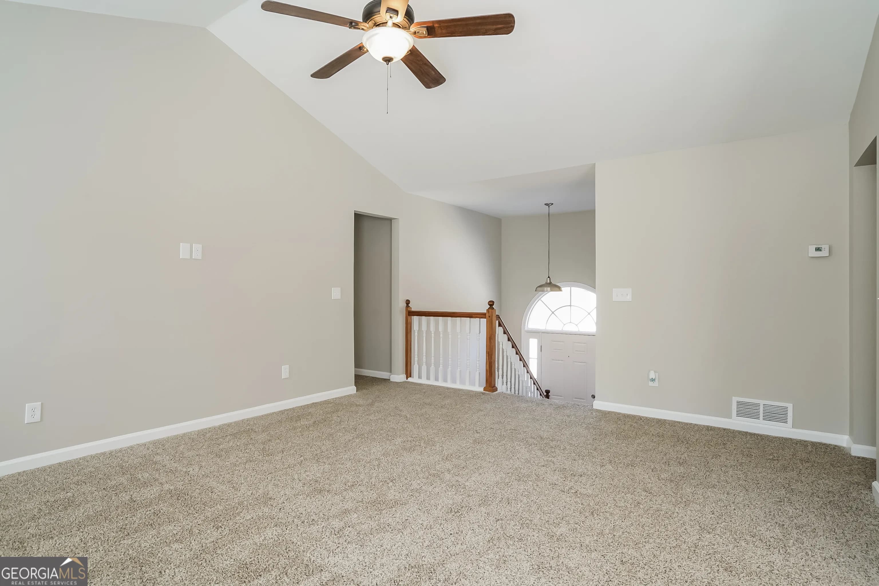 9450 Pebble Creek Ct — photo 4 of 15