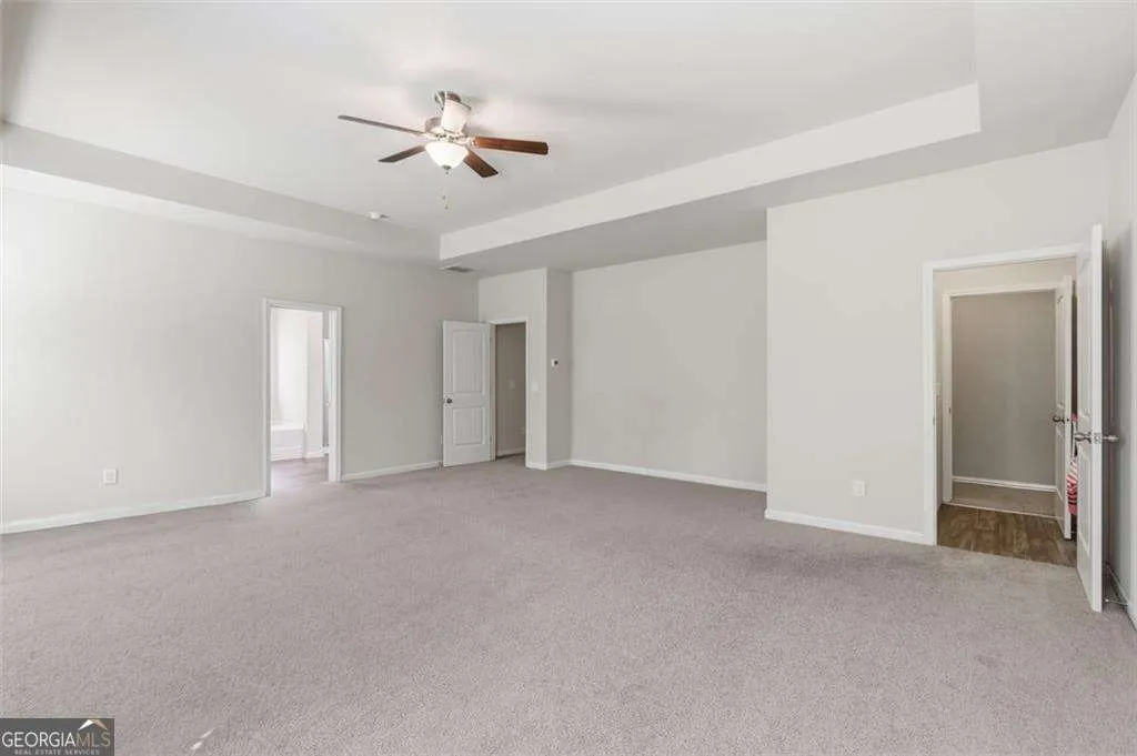 369 Crescent Woode Dr — photo 8 of 25