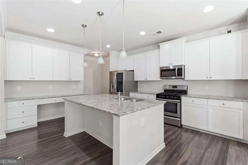 369 Crescent Woode Dr — photo 13 of 25