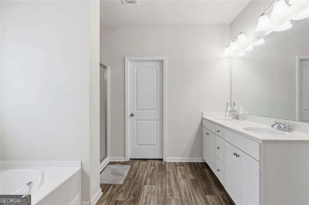 369 Crescent Woode Dr — photo 21 of 25