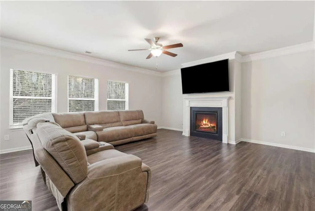 369 Crescent Woode Dr — photo 19 of 25