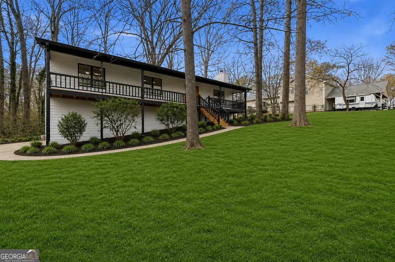 94 Mill Gate Dr — photo 2 of 42