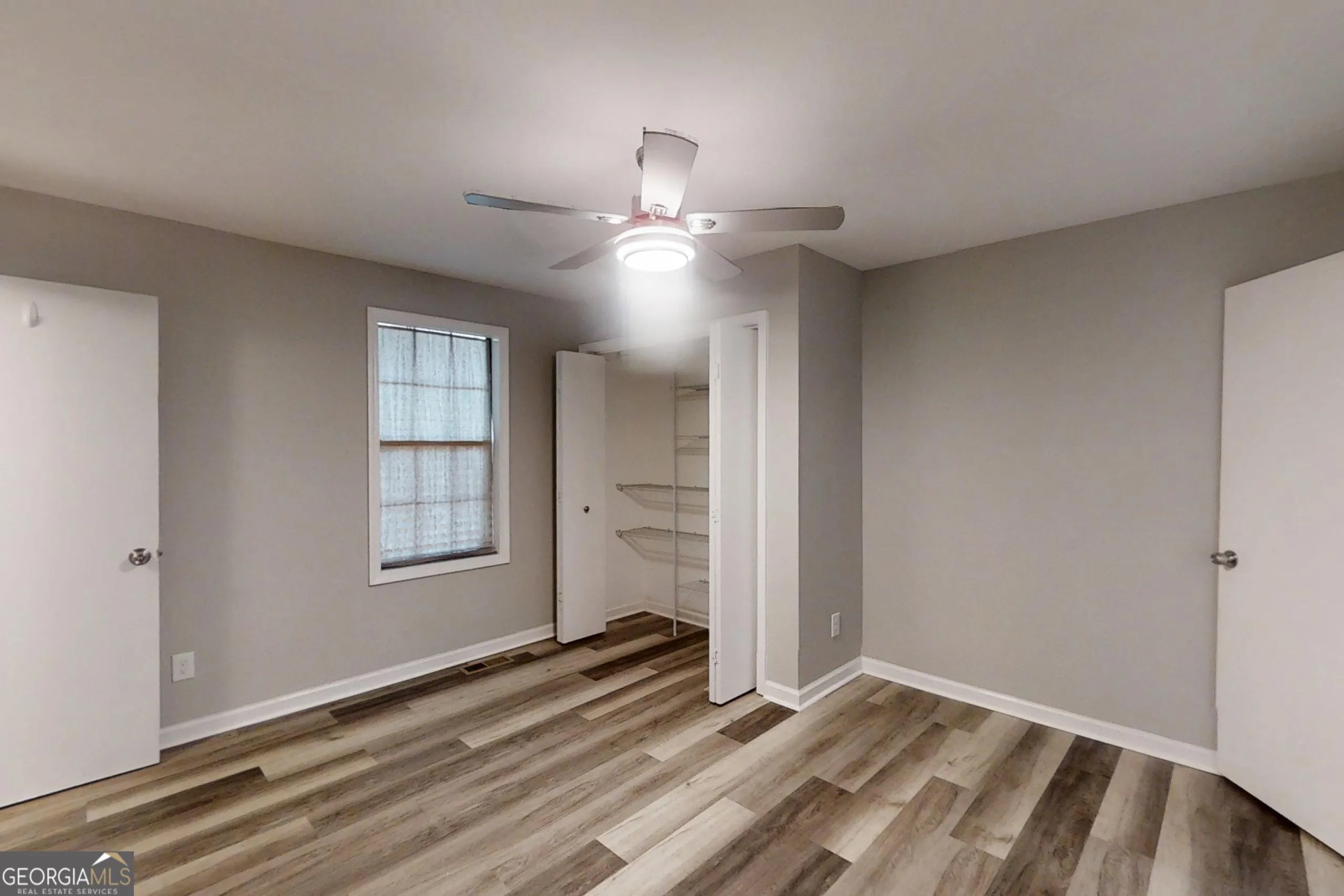 119 Harmon Ave — photo 11 of 41