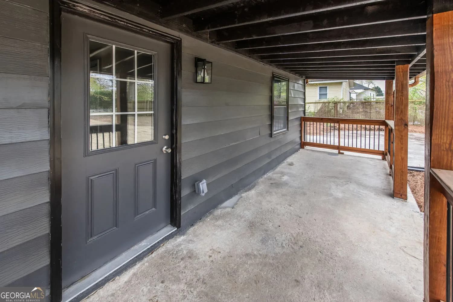 520 Pate Dr — photo 2 of 27
