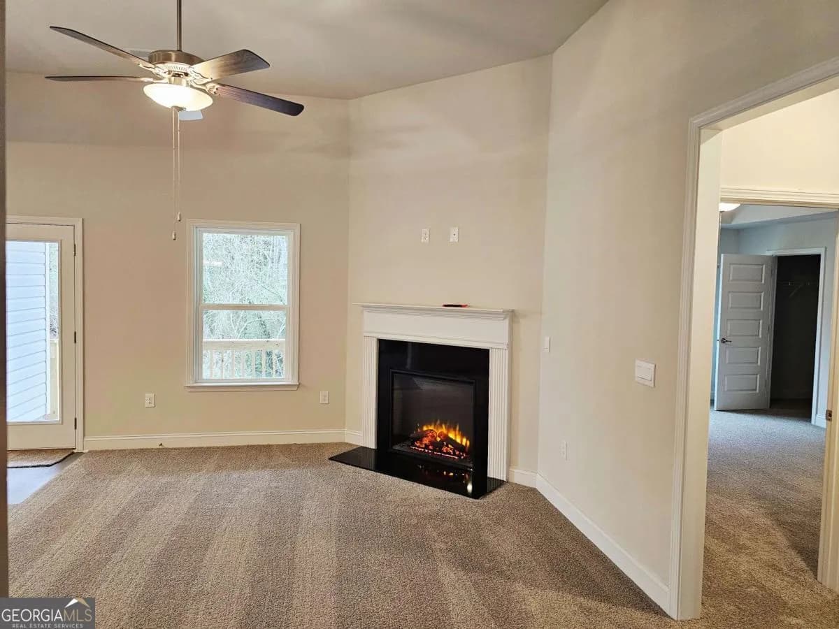 216 Rhett Dr — photo 9 of 11