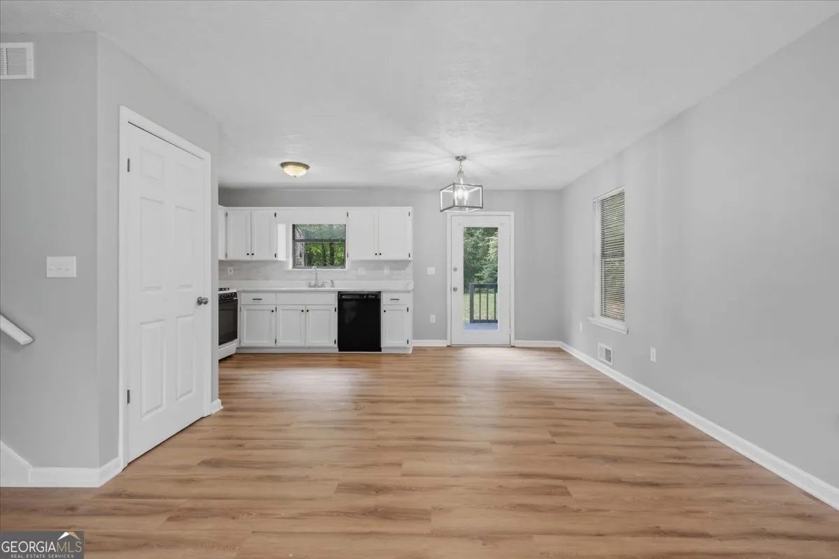 40 Hickory Ln — photo 31 of 33