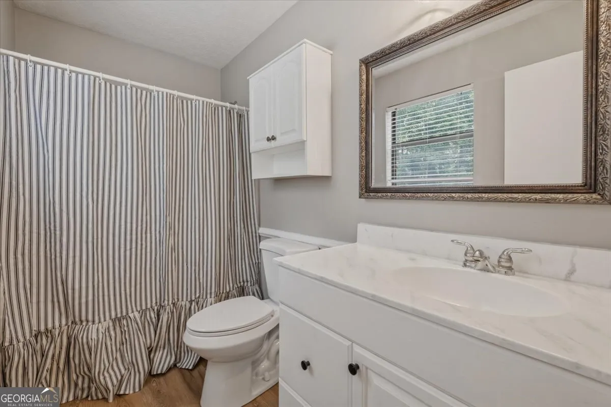 40 Hickory Ln — photo 12 of 33