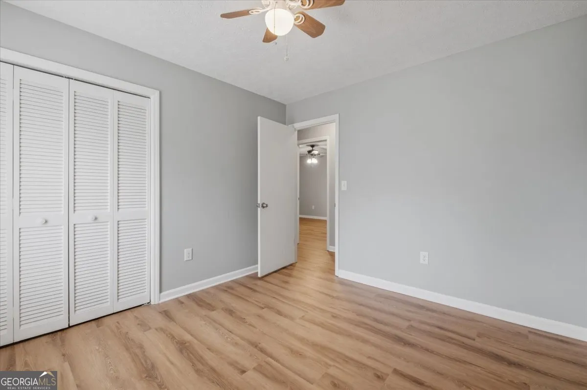 40 Hickory Ln — photo 7 of 33