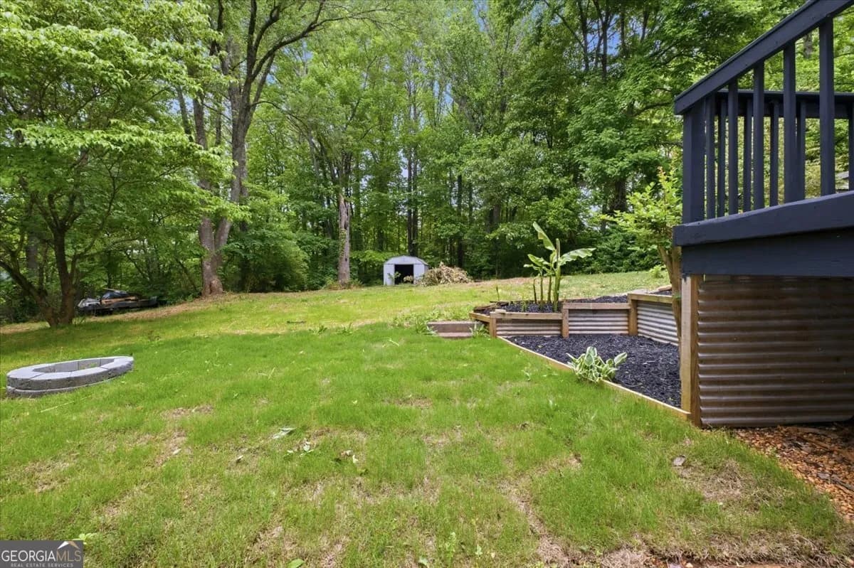 40 Hickory Ln — photo 23 of 33