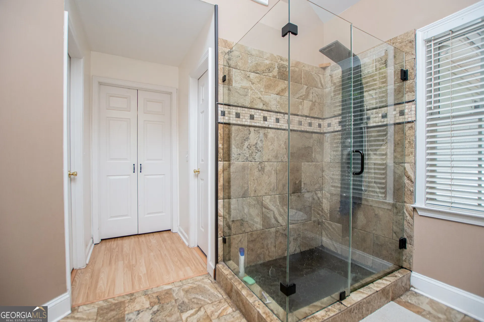 292 Lakeview Ln — photo 37 of 87