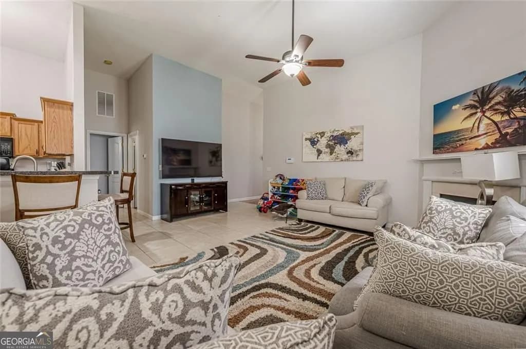 241 Ryan Trl — photo 11 of 44