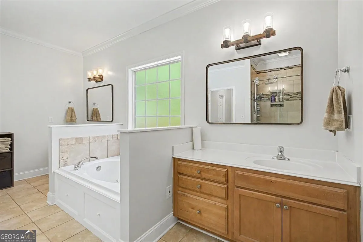 510 Mill Run Dr — photo 6 of 47