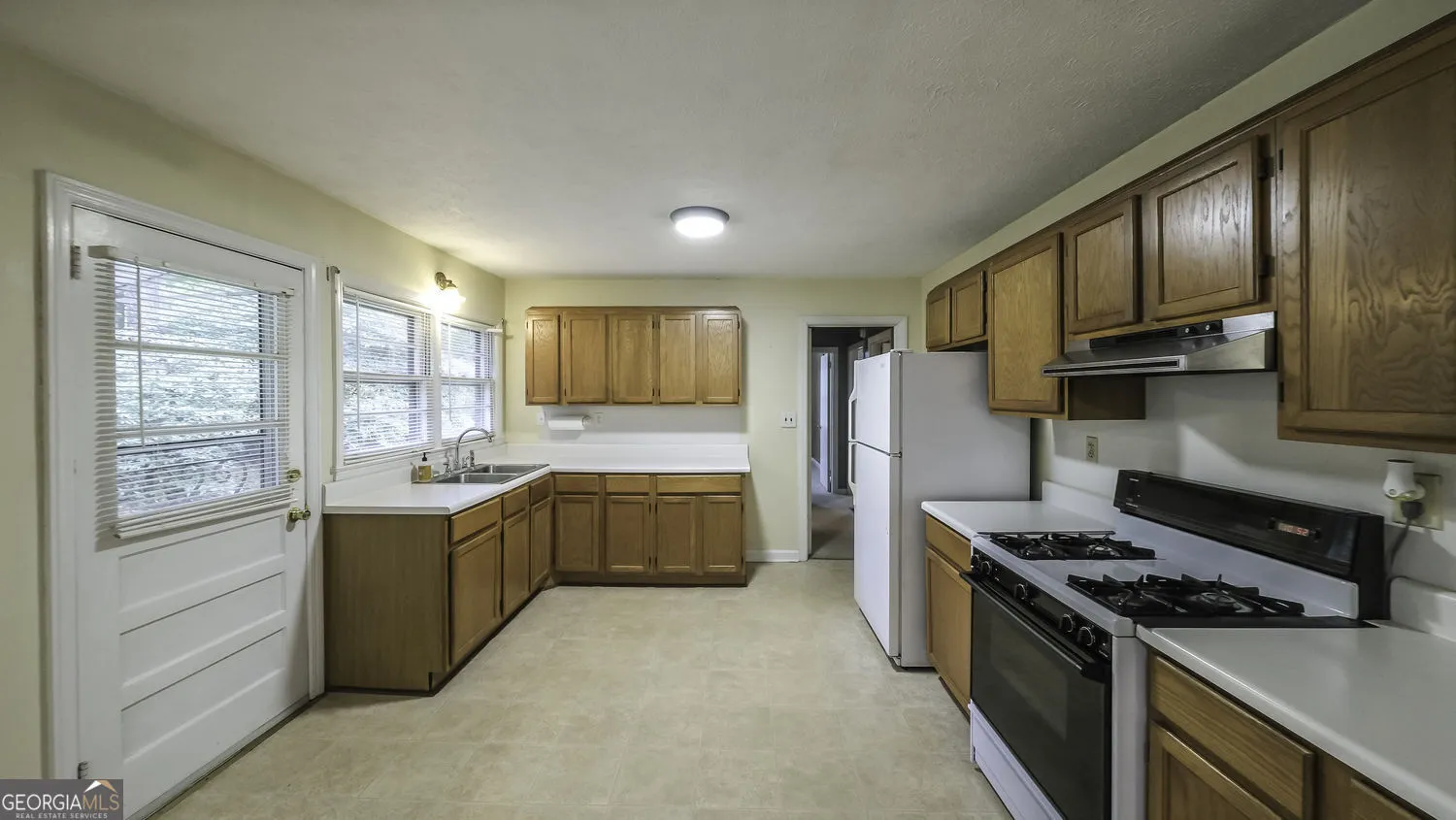 7146 Old Beulah Rd — photo 8 of 44