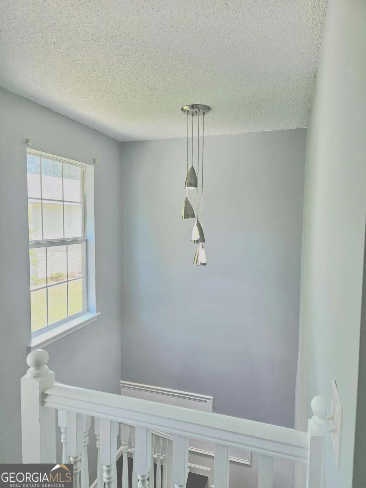 6978 Foxmoor Way — photo 4 of 25